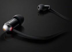 Sony_XBA-1_lifestyle_YF_5.jpg